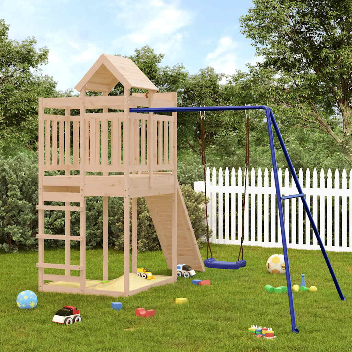 Holzspielturm mit Rutsche, Schaukel, Sandkasten und Spielzeug im Garten.