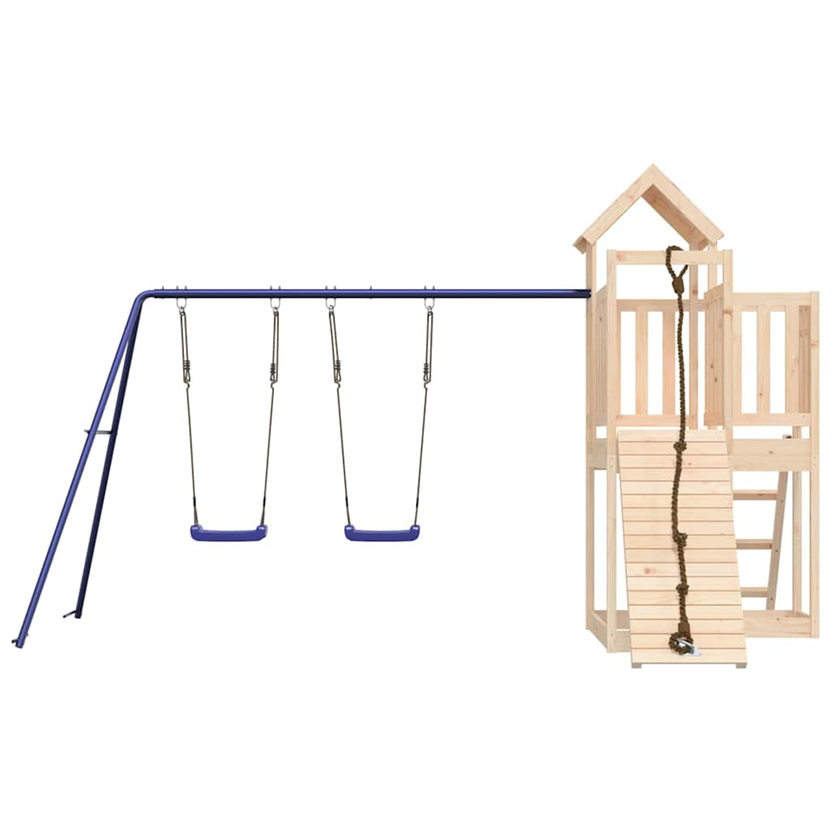 Ein hölzerner Spielturm mit Rutsche und Seil neben einer blauen Schaukelgarnitur.
