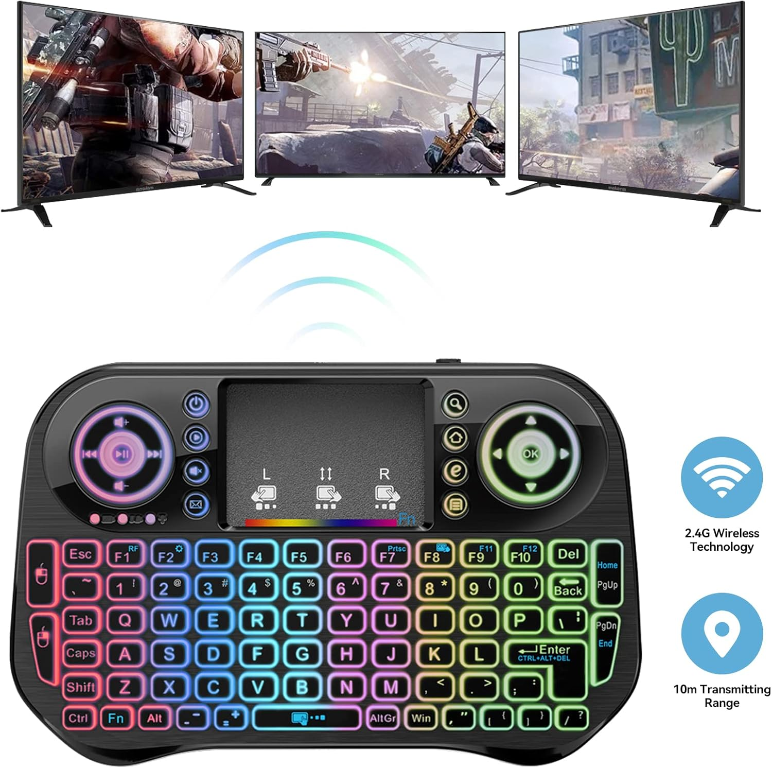 Drei Fernseher zeigen Videospiele über einer beleuchteten kabellosen Tastatur mit Touchpad.