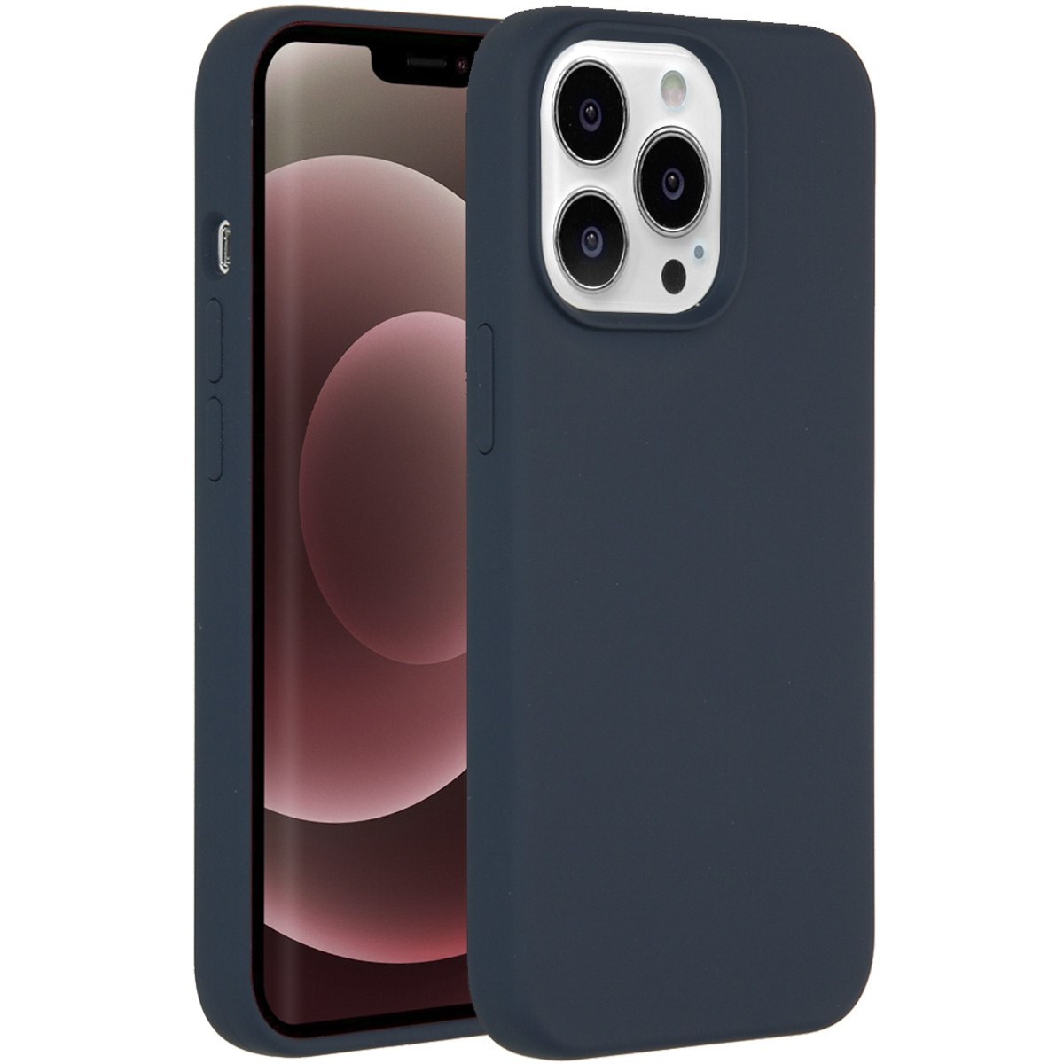 Dunkelblauer Handy-Schutz vor einem Smartphone mit drei Kameras.