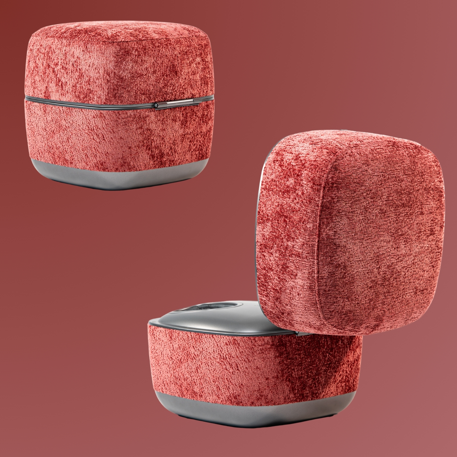 Zwei rote Hocker mit grauem Sockel, einer davon mit Reißverschluss.