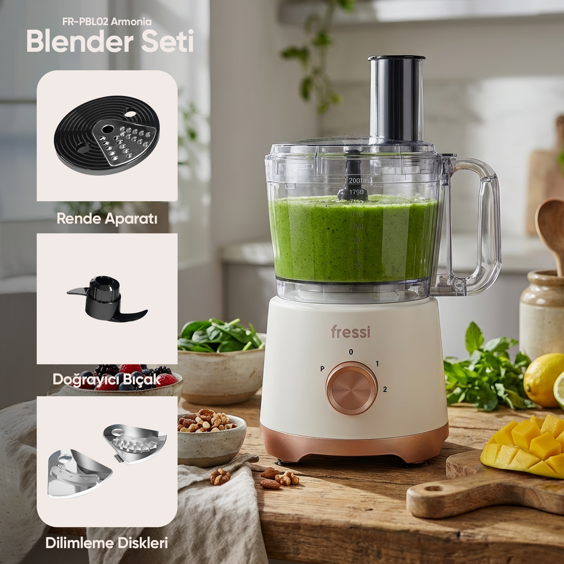 Yeşil smoothie'li krem rengi blender, meyve ve kuruyemişlerin yanında.