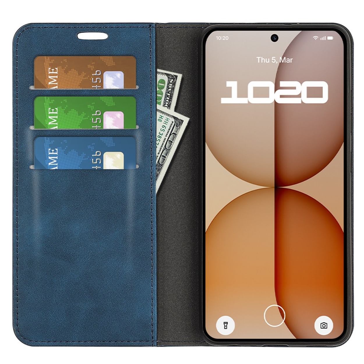 Étui portefeuille bleu avec trois cartes et de l'argent, à côté d'un smartphone affichant l'heure.