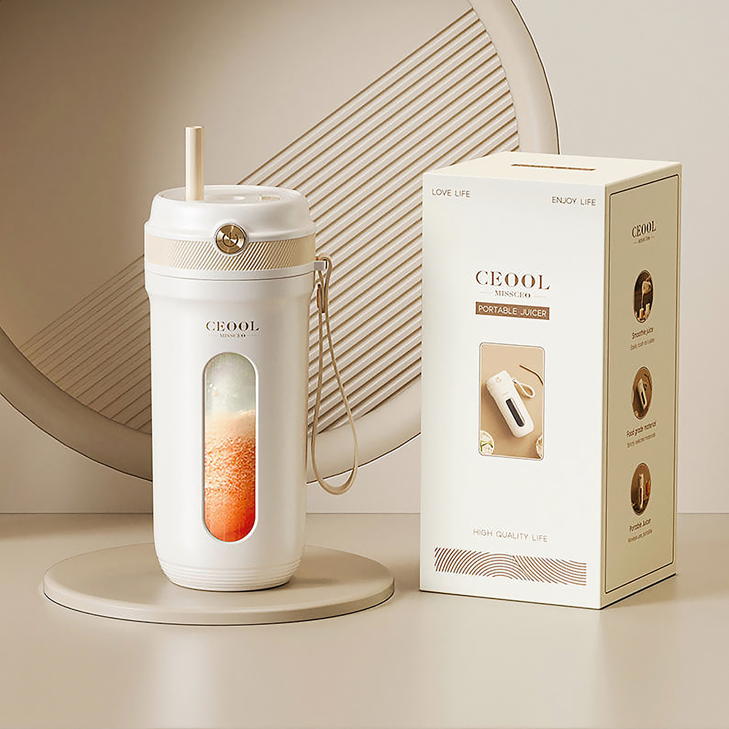 Un exprimidor portátil blanco con líquido naranja y pajita junto a su caja.