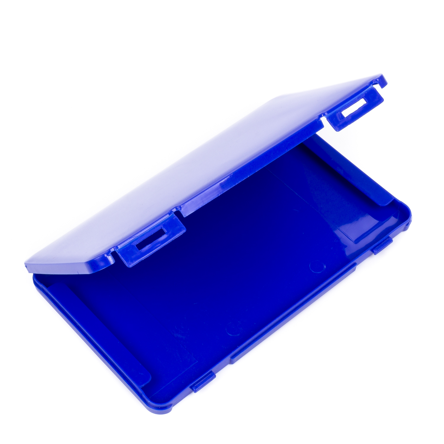 Un estuche de plástico azul real abierto aislado sobre fondo blanco.