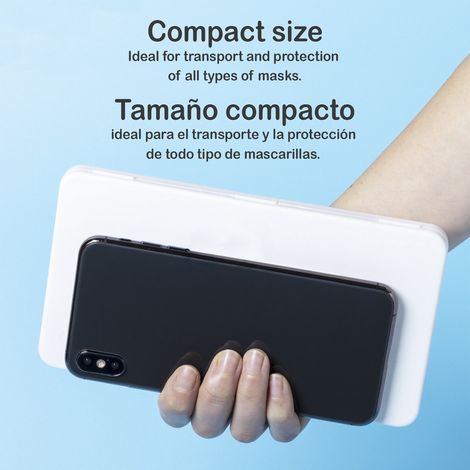 Mano sujetando un smartphone negro sobre una funda blanca. Superposiciones de texto.