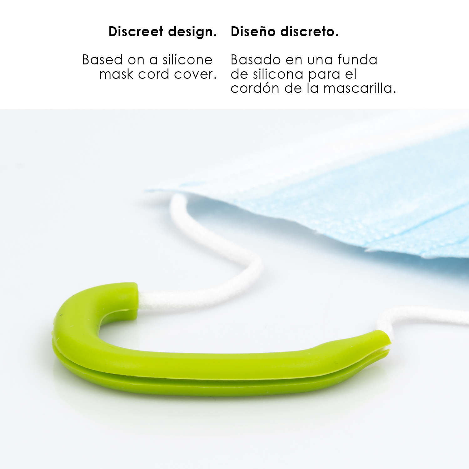 Cubierta de cordón de máscara de silicona verde sobre fondo azul.