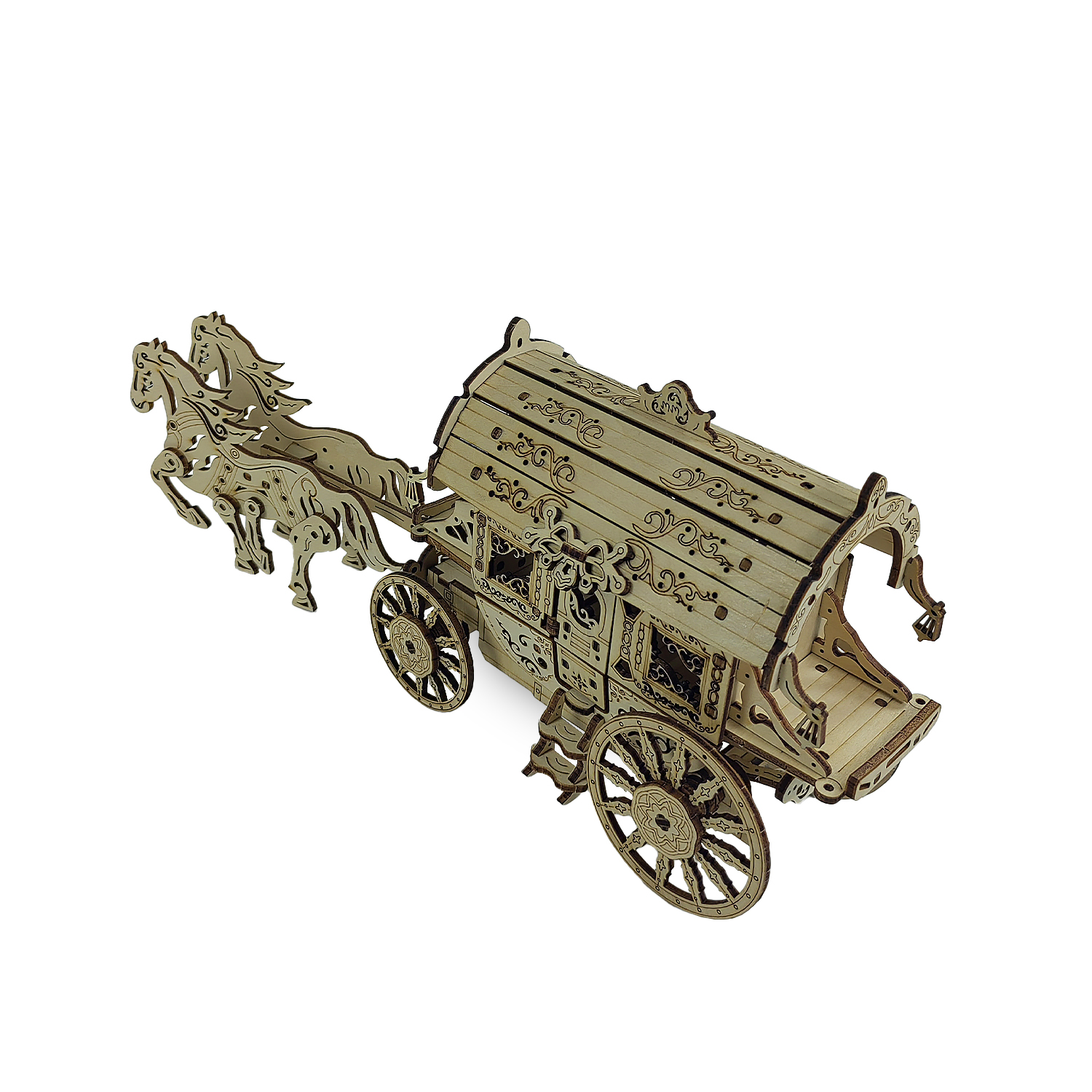 Modelo de madera de una carroza tirada por dos caballos, con ruedas y carrocería ornamentadas.