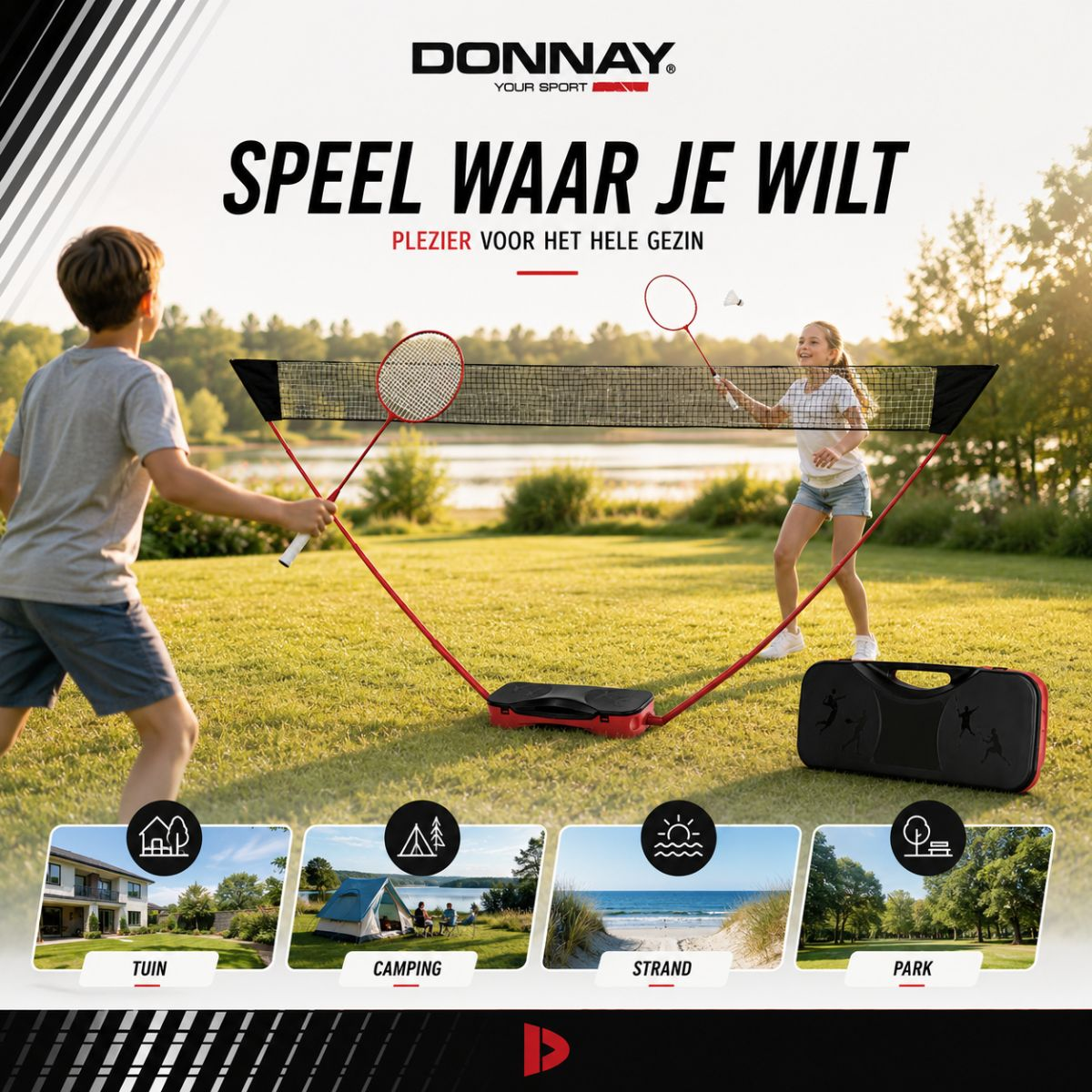 Kinderen spelen buiten badminton met net en rackets.