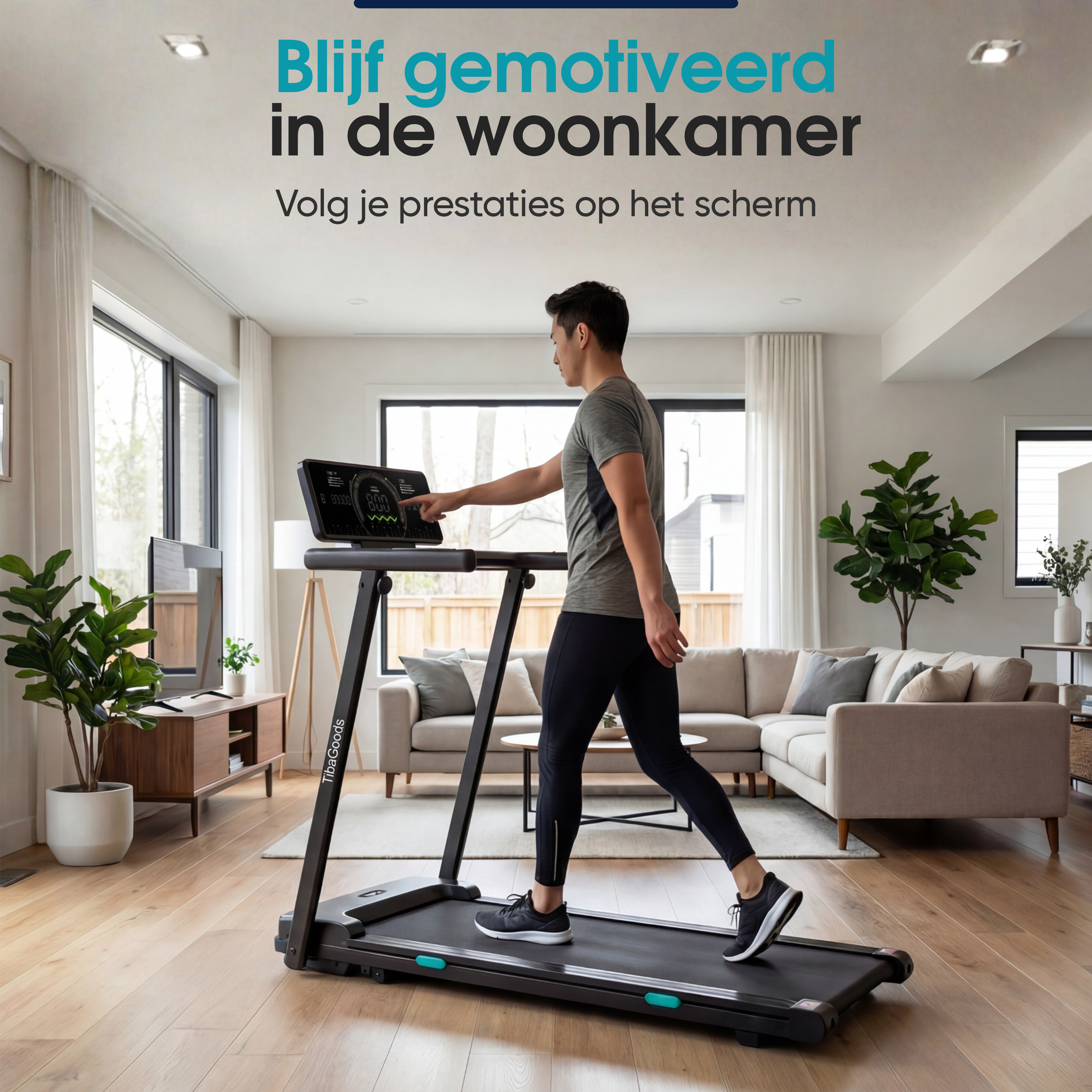 Een man op een loopband in een woonkamer, die het scherm aanraakt.