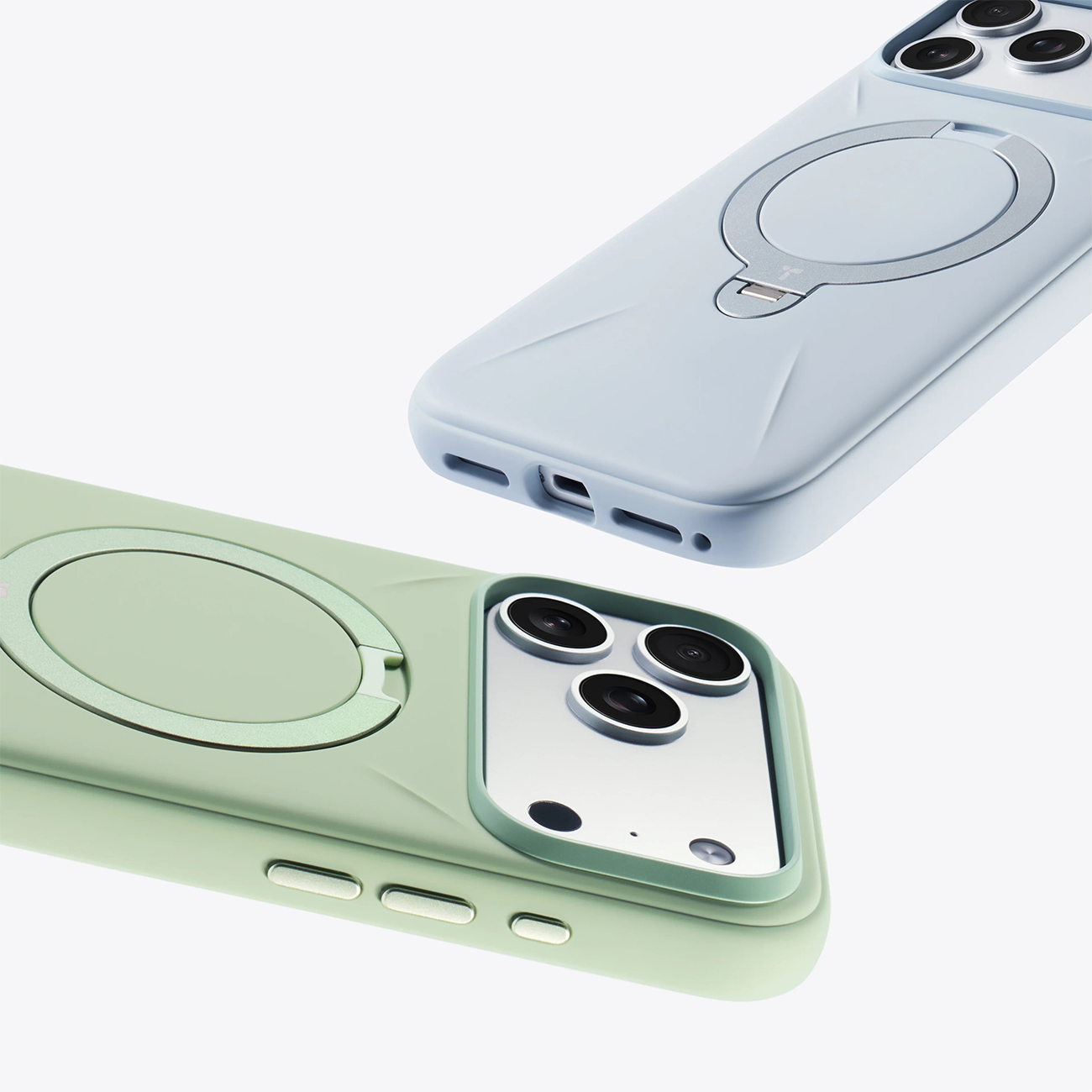Dos fundas de teléfono, una verde claro y otra azul claro, con cámaras y soportes de anillo.