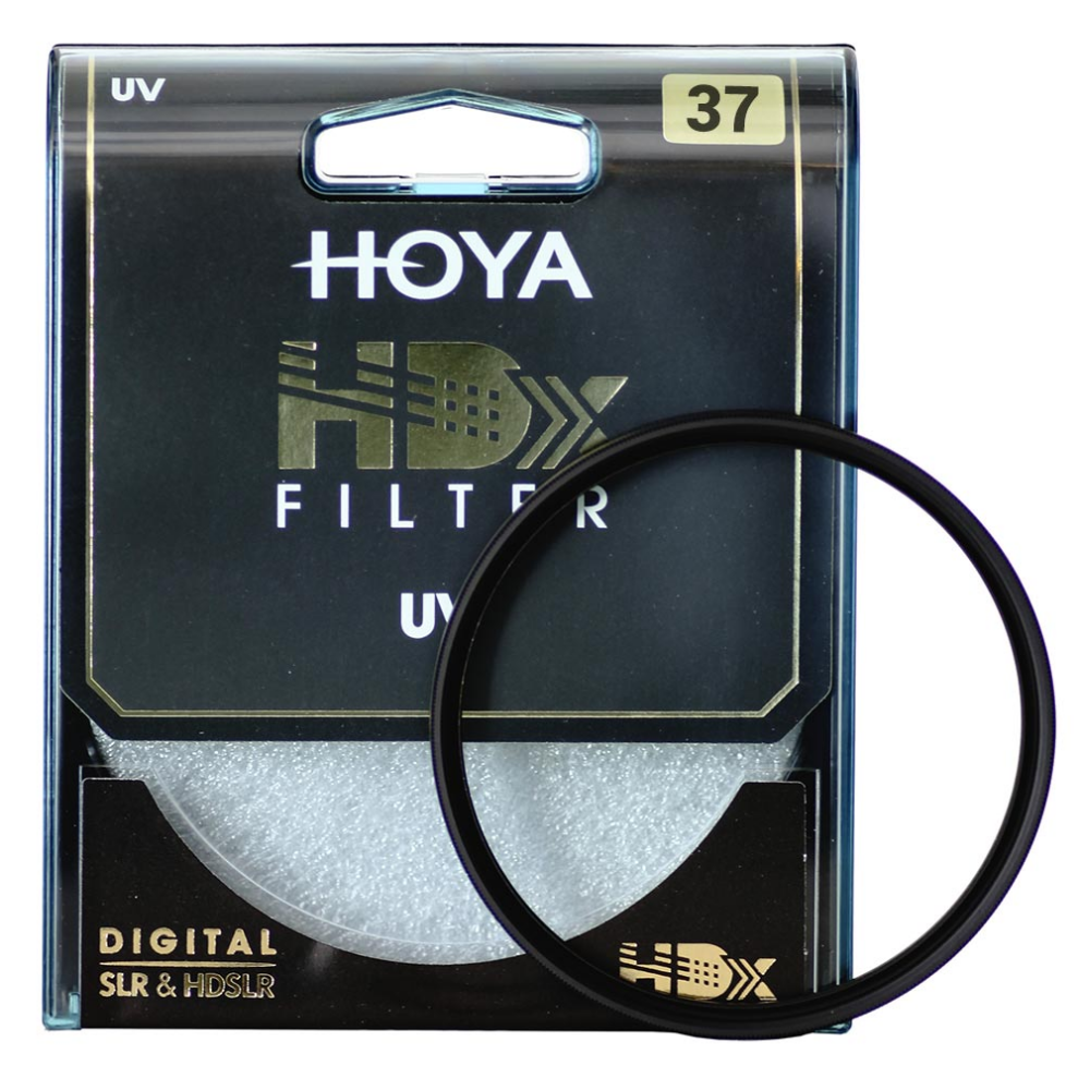 Een Hoya HDX UV-filterpakket met een enkele ring ervoor.