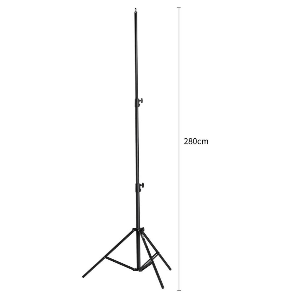 Een zwarte studiolampstatief met driepootbasis, 280 cm hoog.
