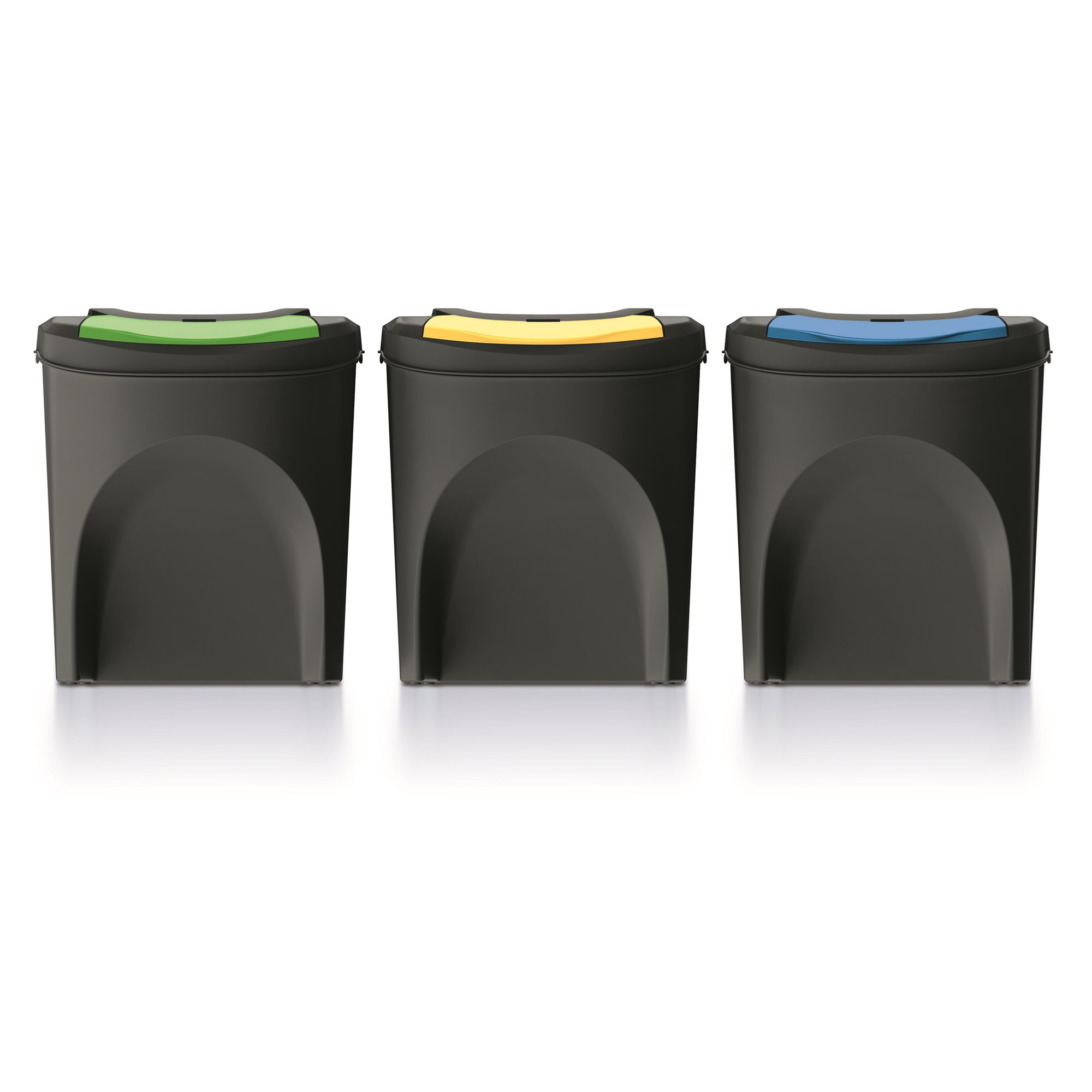 Tres cubos negros uno al lado del otro con tapas verdes, amarillas y azules.
