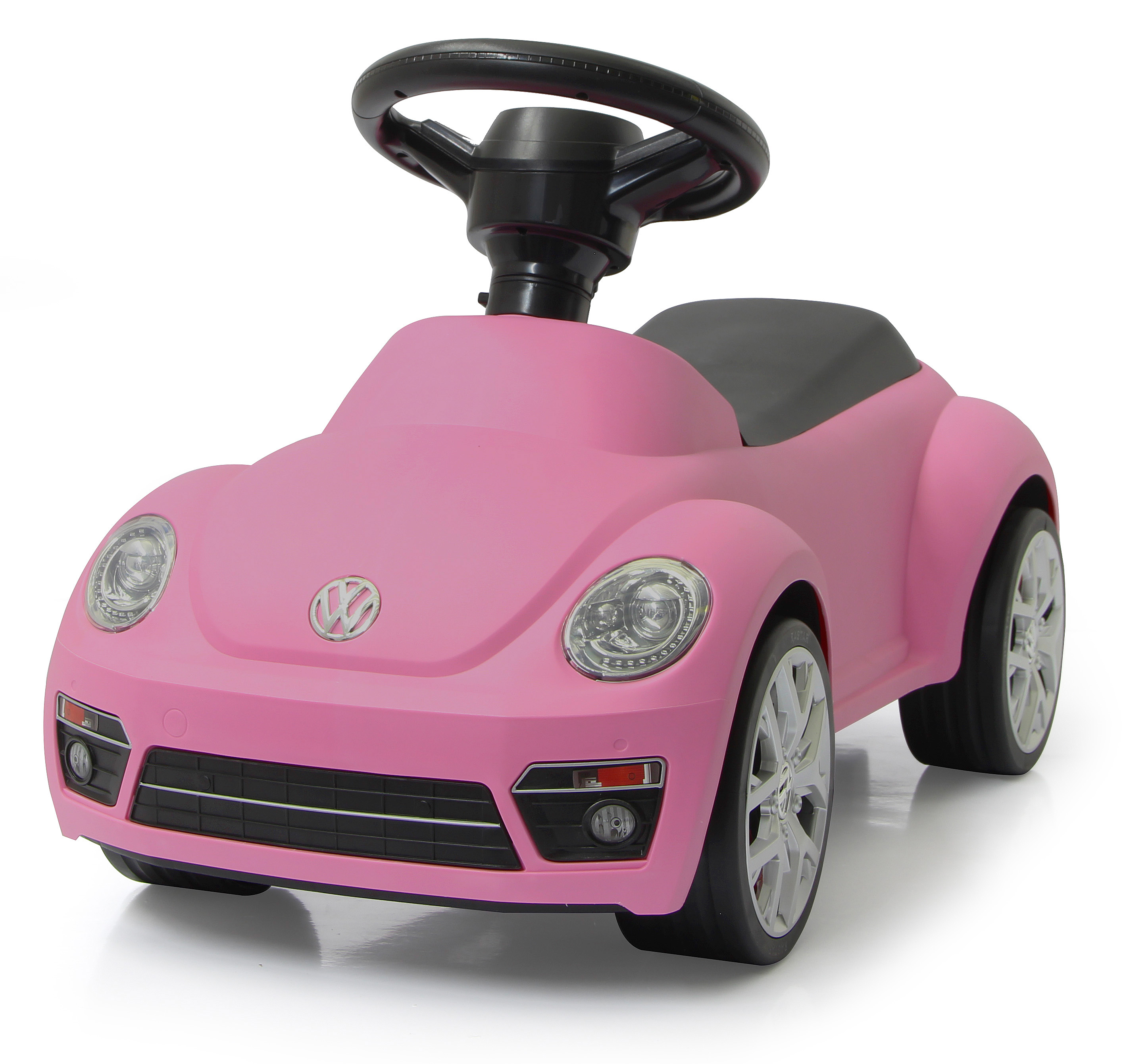 Ein rosafarbener VW Käfer-Roller mit schwarzem Lenkrad und Sitz.