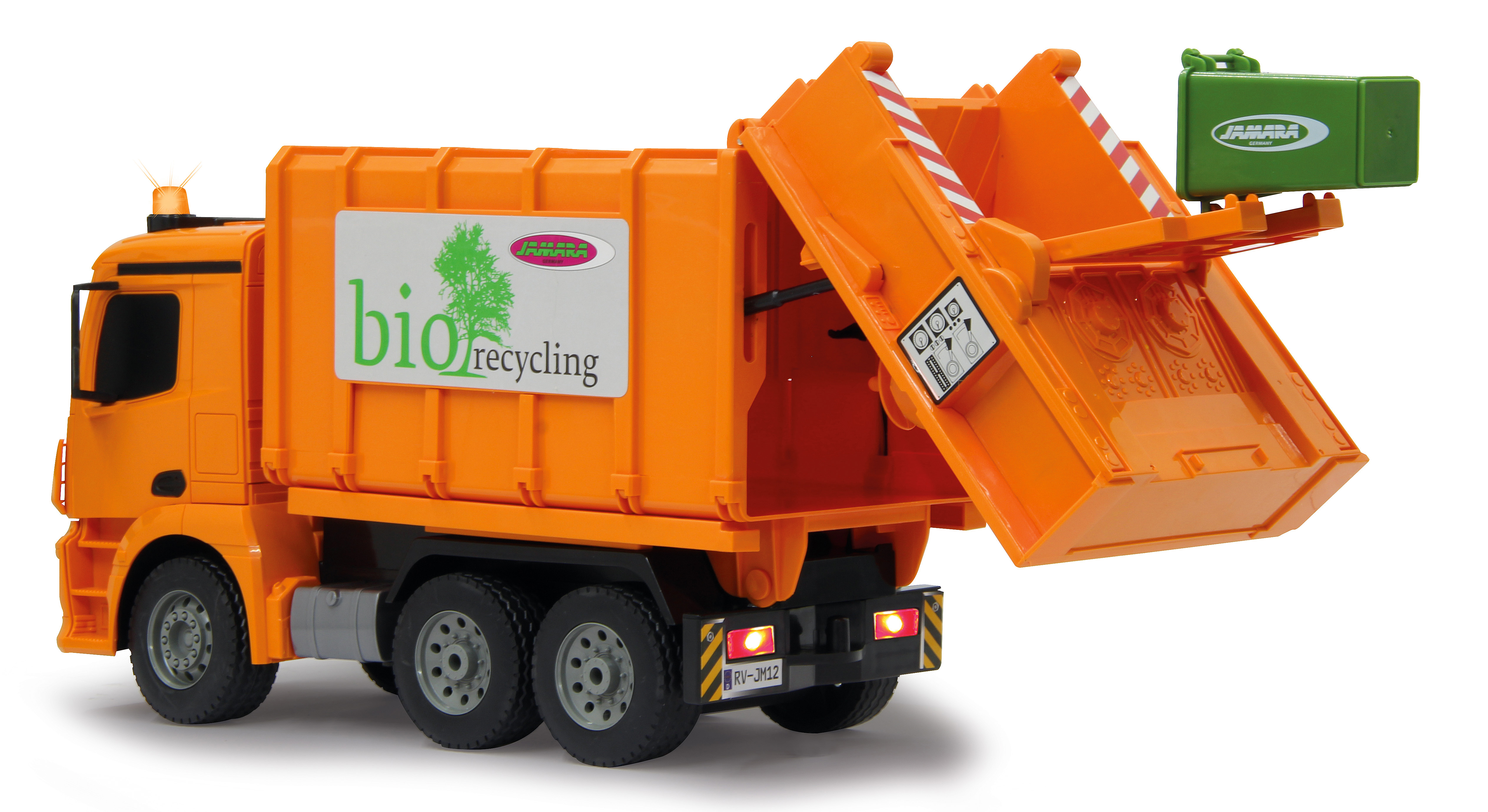 Ein orangefarbener Spielzeug-Müllwagen mit "bio recycling"-Aufschrift und einer grünen Jamara-Box.