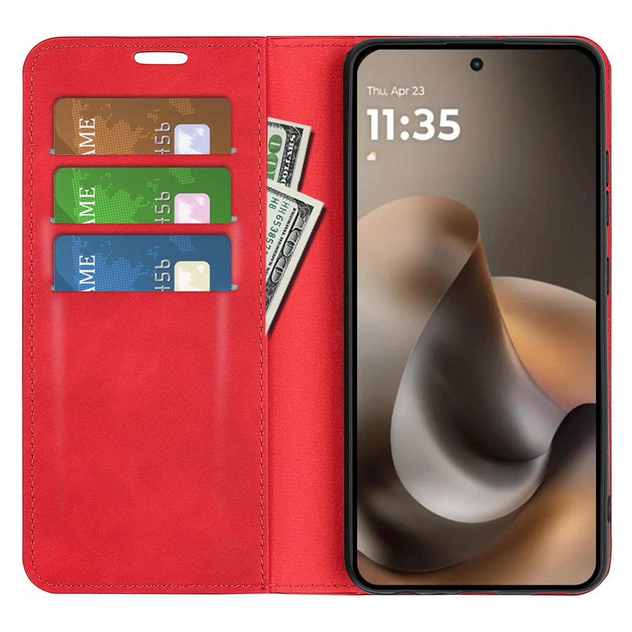 Rode portemonneehoes met drie kaarten en contant geld, naast een smartphone met tijd 11:35.