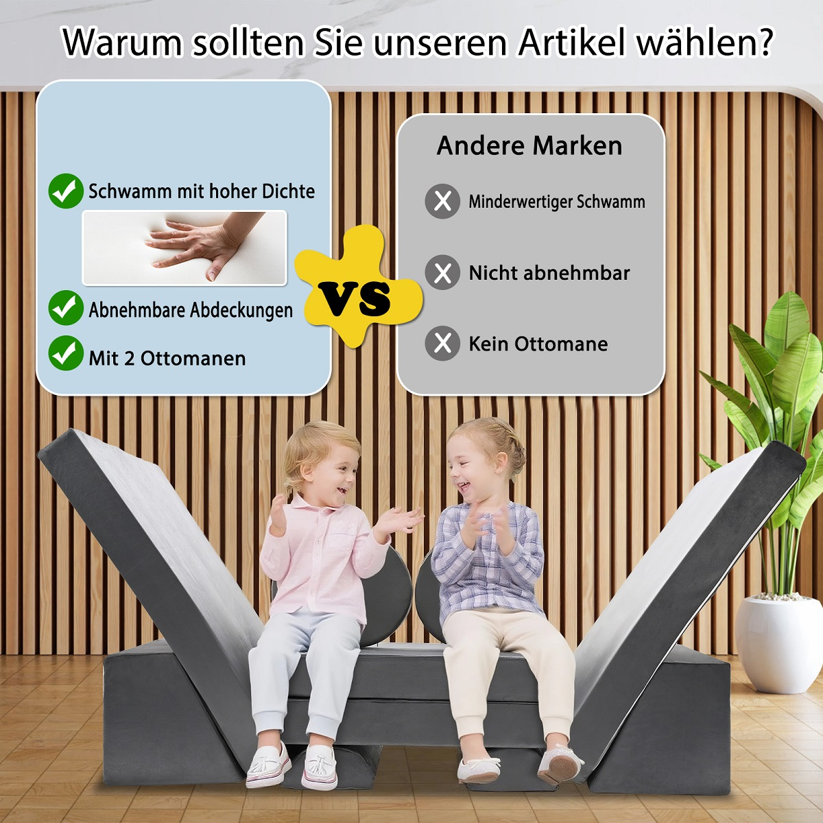 Zwei Kinder sitzen auf einem grauen Sofa. Links sind Vorteile, rechts Nachteile anderer Marken.