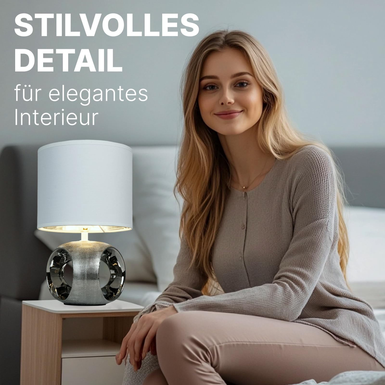Eine Frau sitzt neben einem Nachttisch mit einer Lampe. Stylisches Detail für elegantes Interieur.