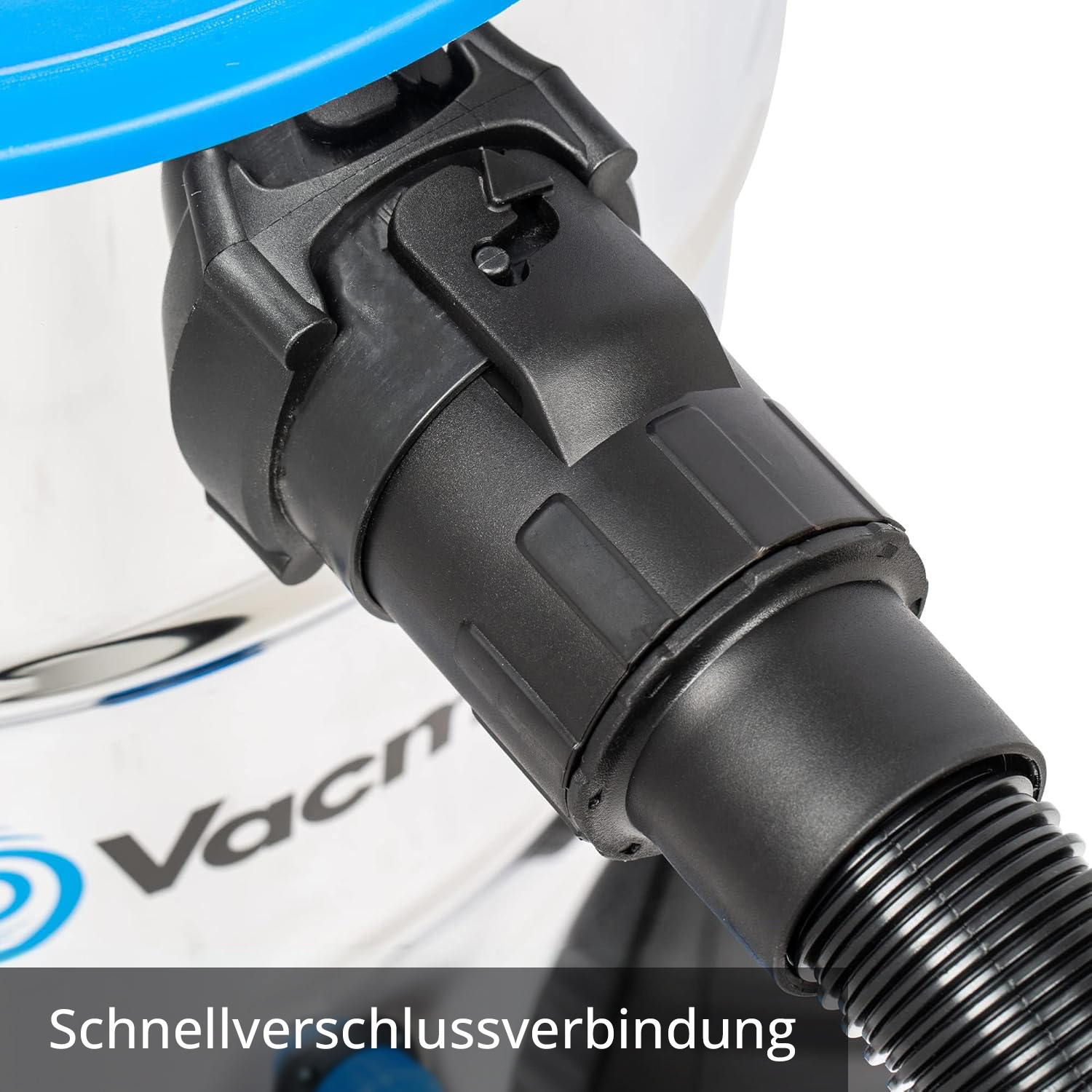 Nahaufnahme des schwarzen Schnellverschlussadapters eines Staubsaugers mit blauem Deckel.