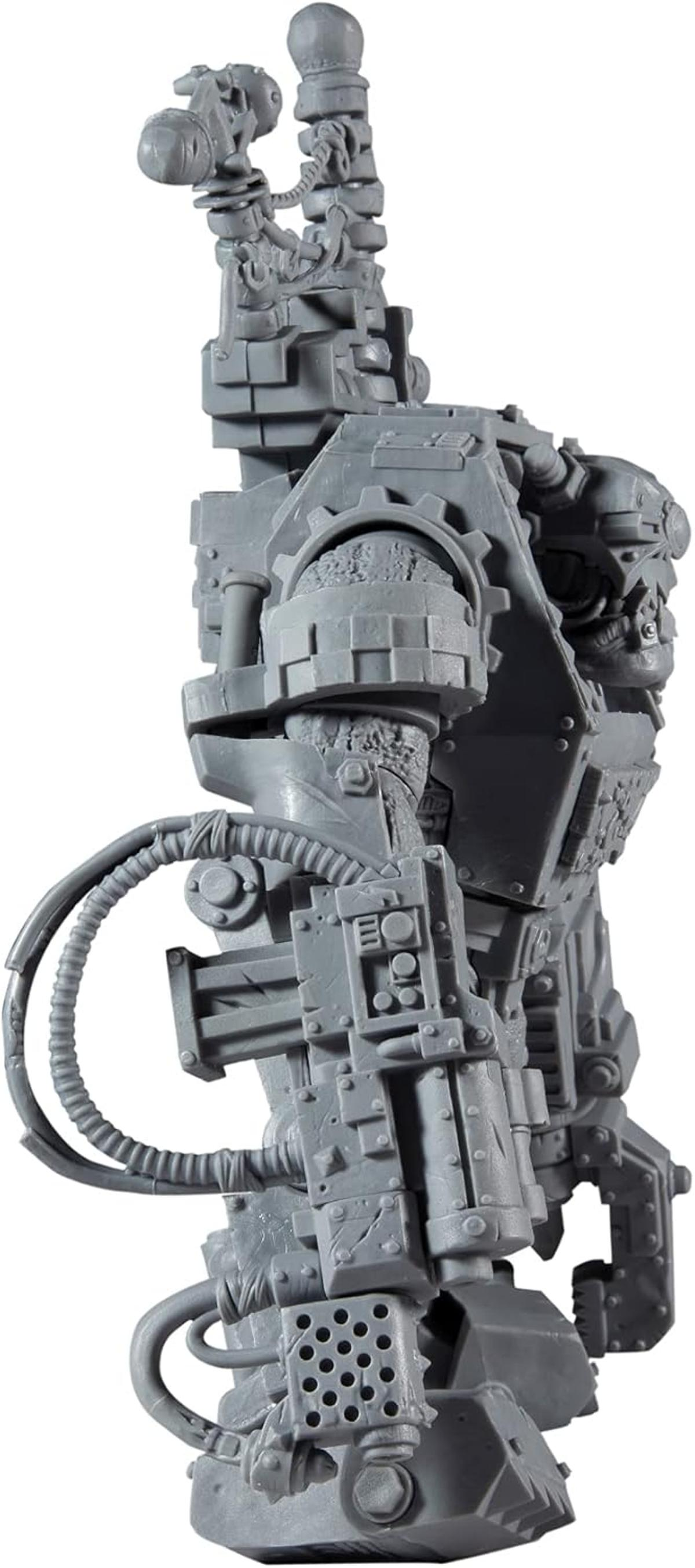 Graue Terminator-Rüstung mit detaillierten Rohren und mechanischen Komponenten.