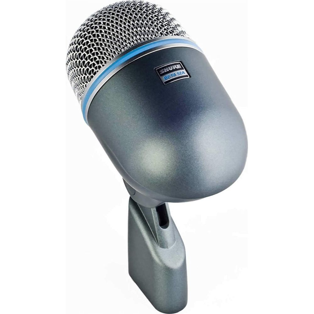 Szary mikrofon Shure Beta 52A ze srebrną kratką i niebieskimi akcentami.