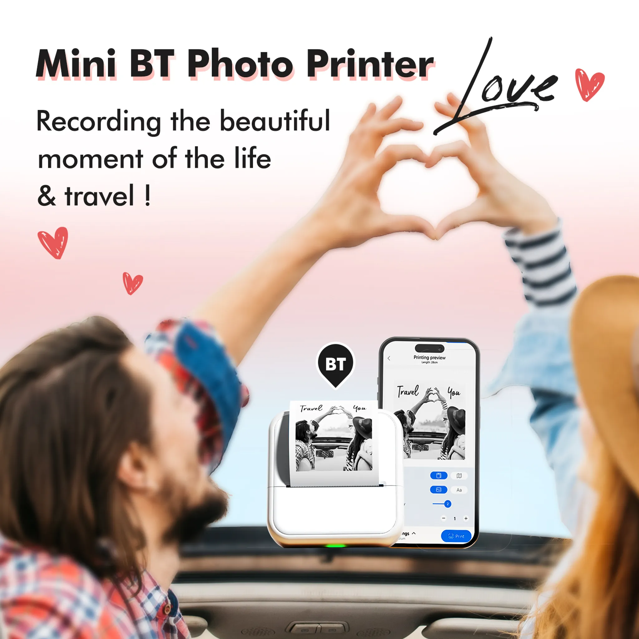 Ein Paar formt mit seinen Händen ein Herz vor einem Mini-BT-Fotodrucker und einem Smartphone.