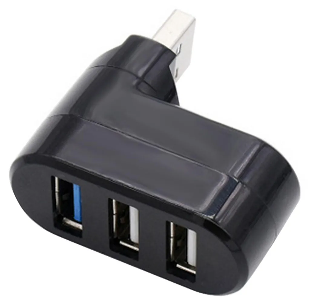 Schwarzer USB-Hub mit drei Anschlüssen und einem Stecker.