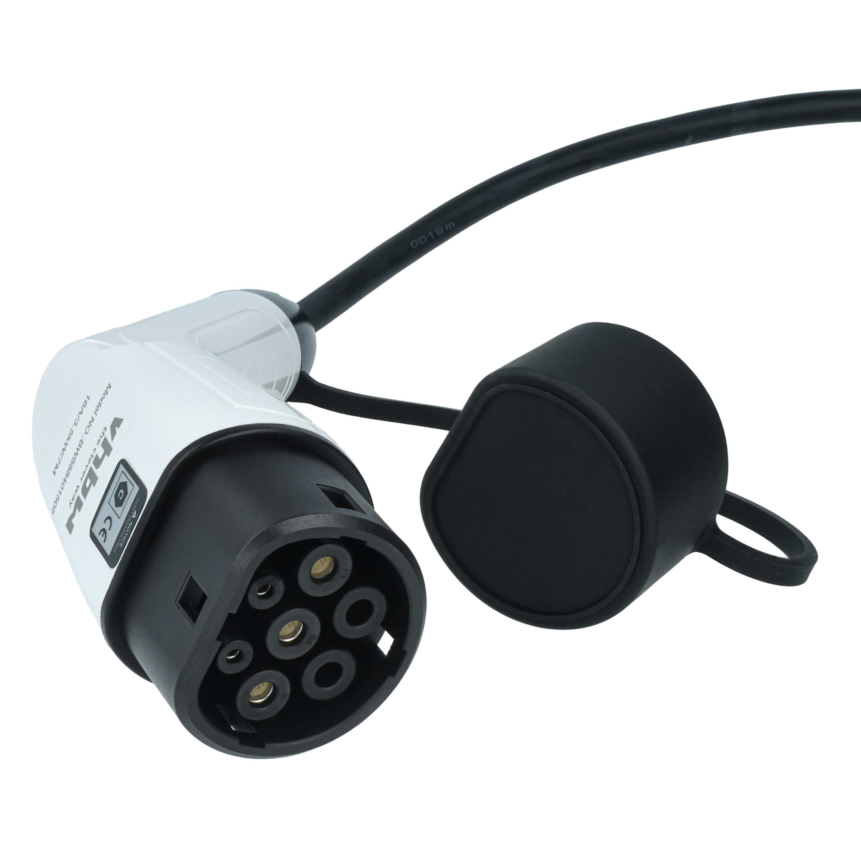 Ein weißer und schwarzer Stecker für Elektroautos mit Schutzkappe und Kabel.