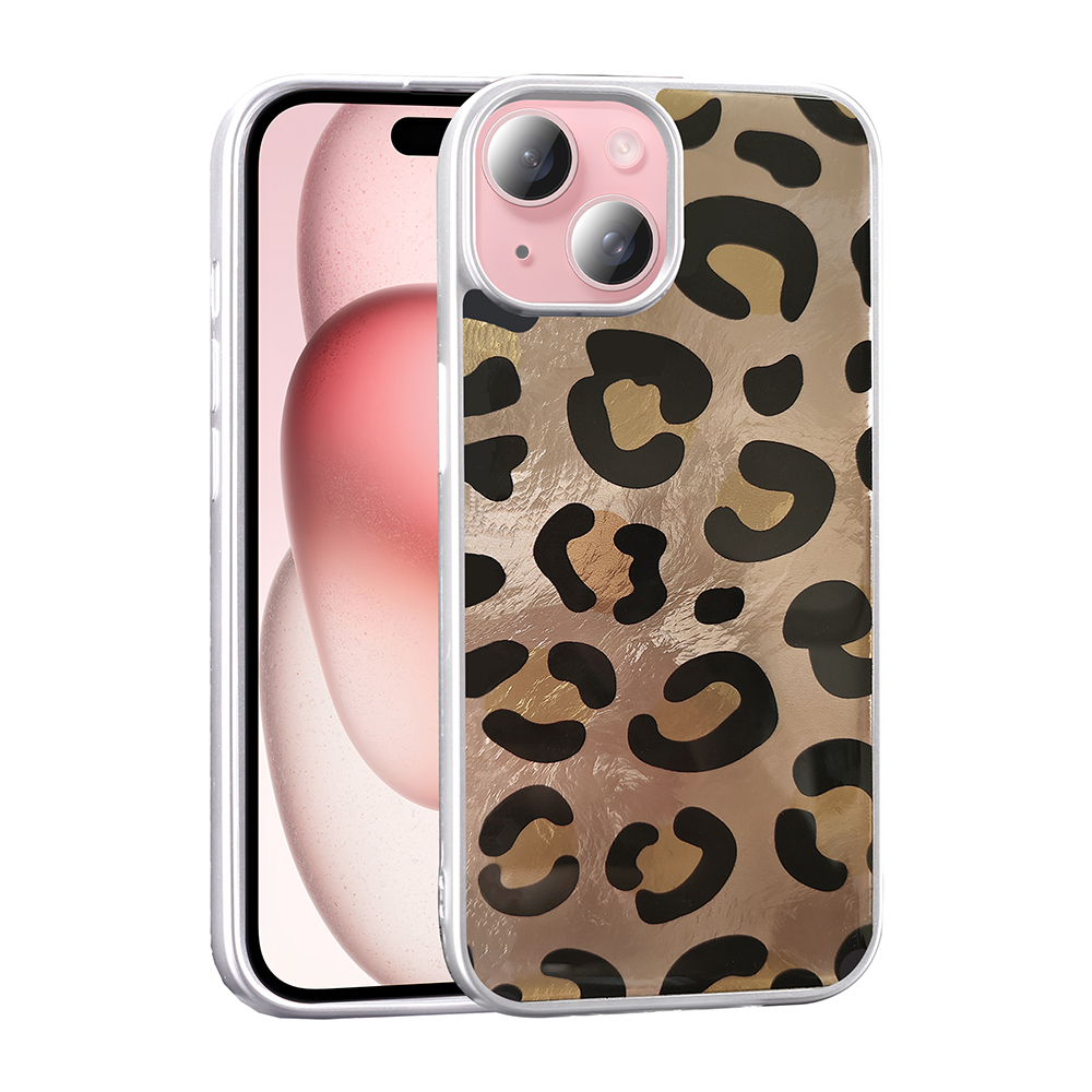 Leopar desenli kılıflı telefon beyaz arka planda gösteriliyor.