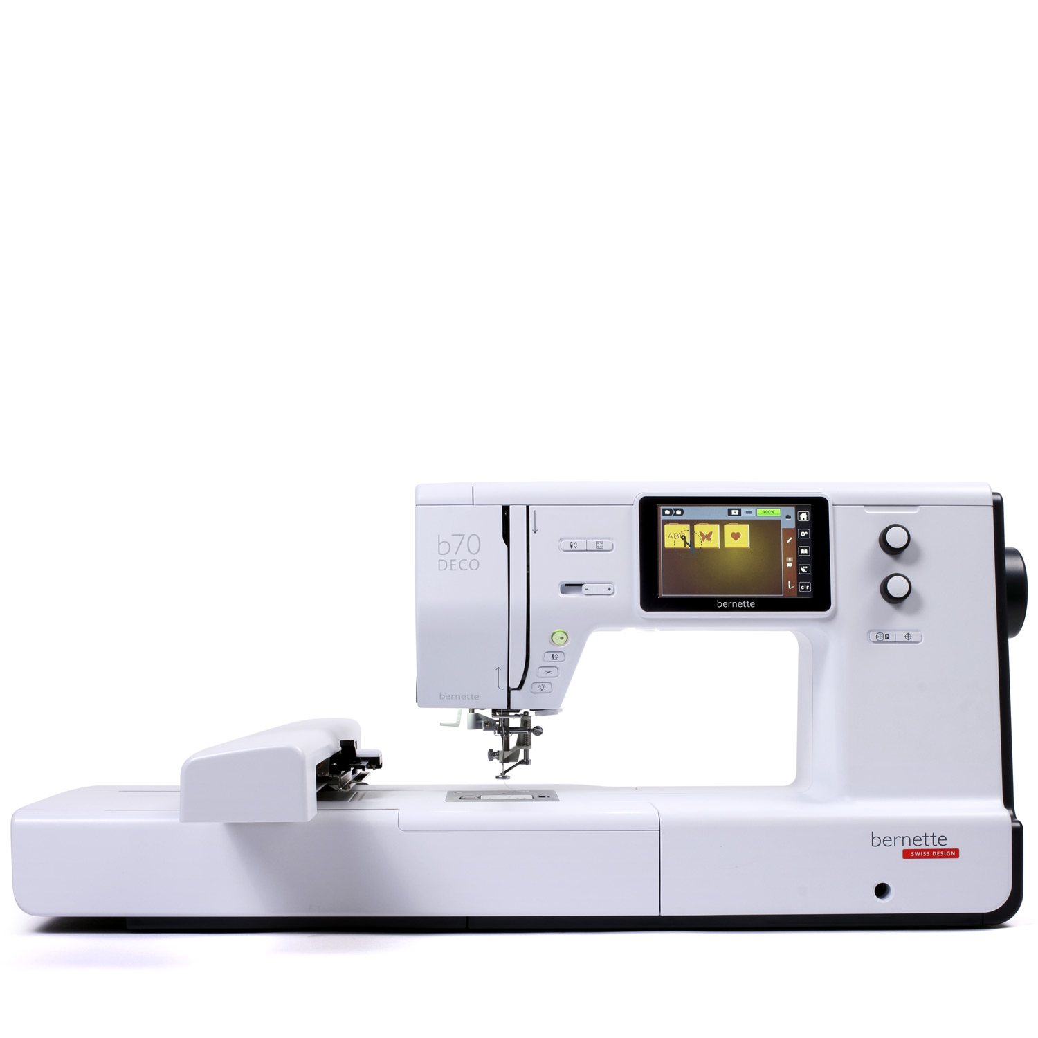 Weiße Nähmaschine mit Touchscreen und Zubehör auf weißem Hintergrund.