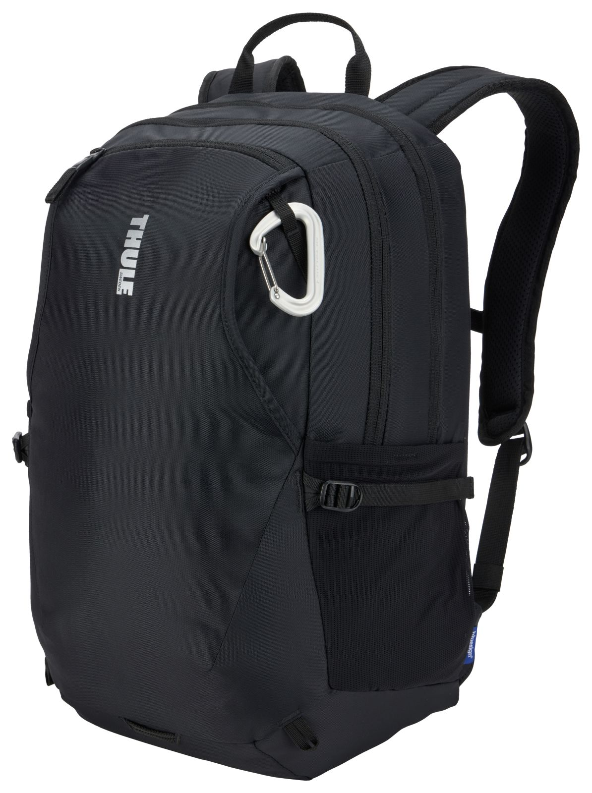 Uno zaino nero con moschettone bianco e logo Thule.