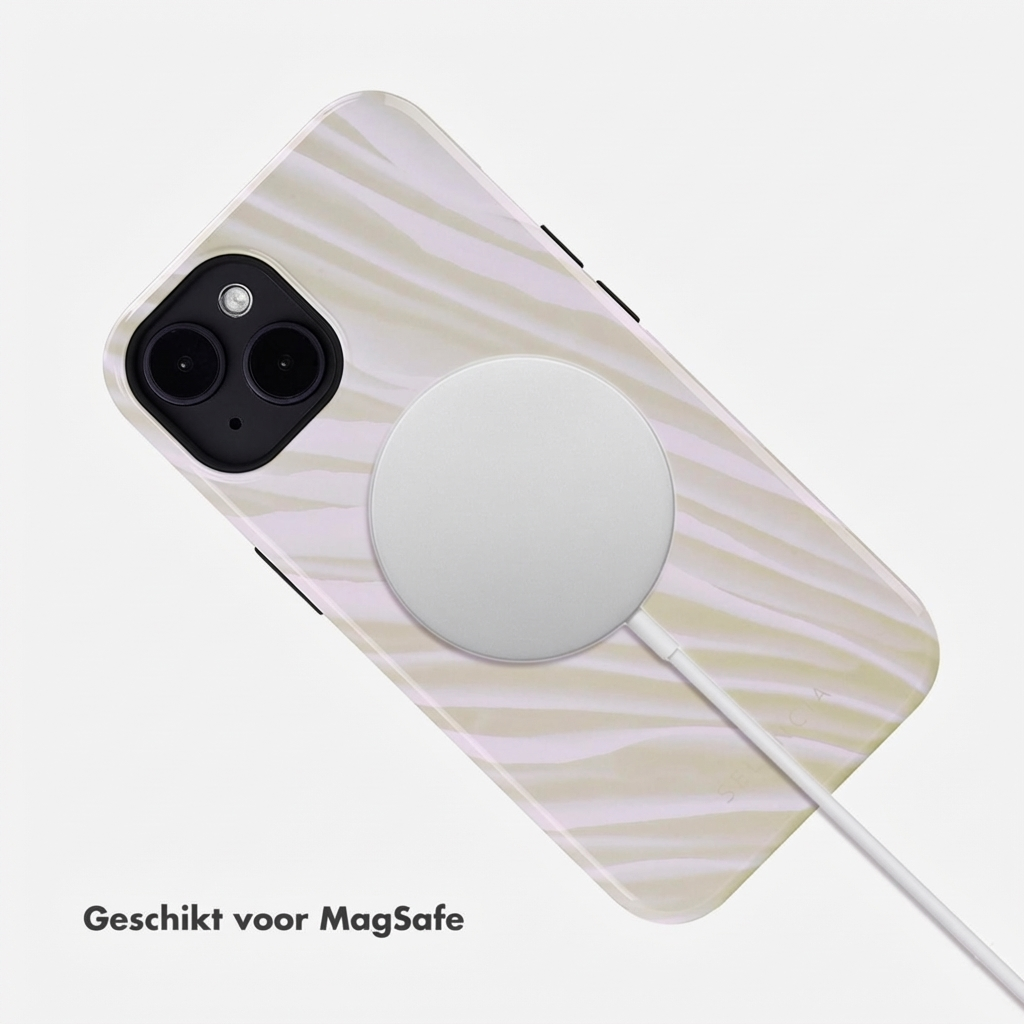 Een telefoon met MagSafe lader en parelmoerpatroon.