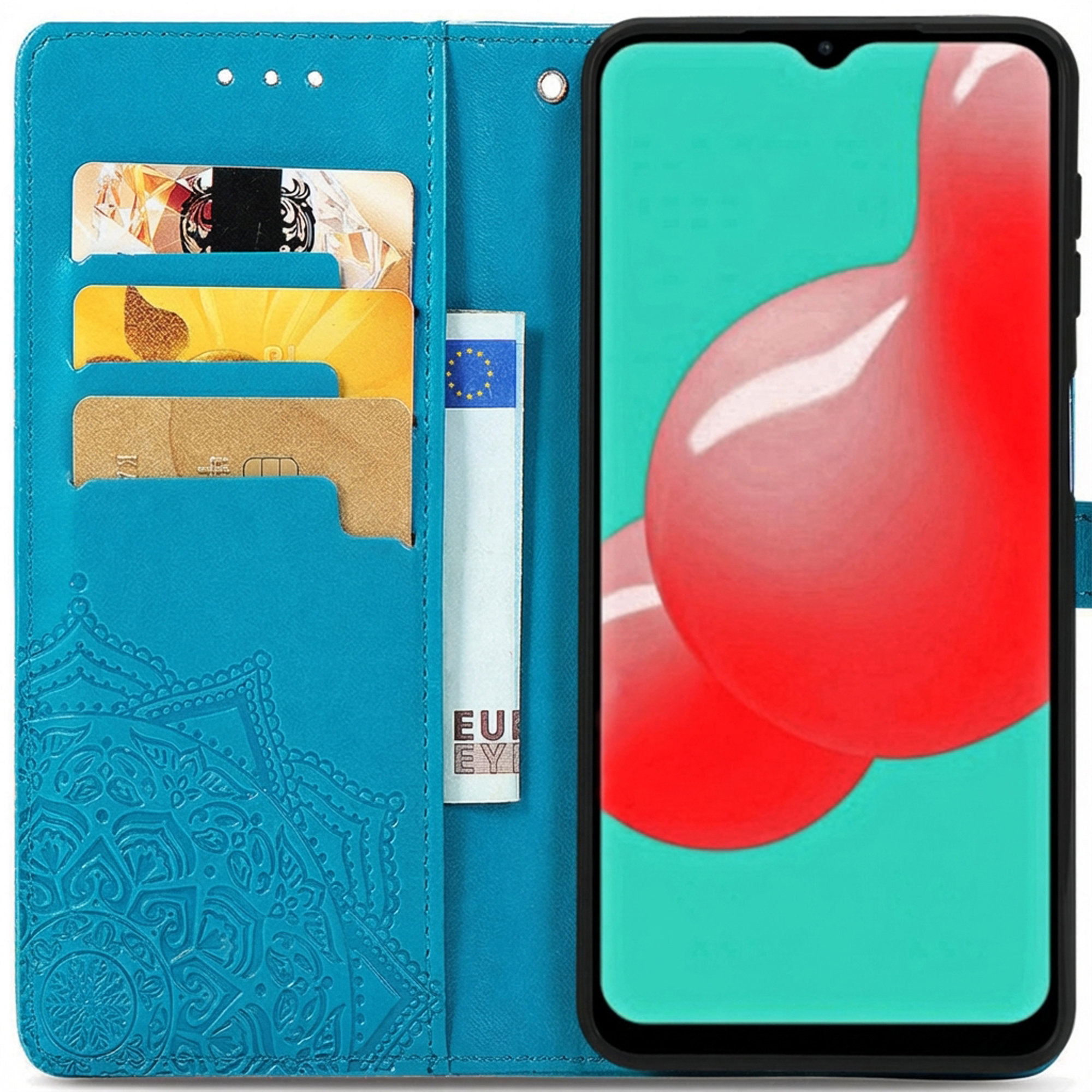 Een blauwe telefoonhoes met kaarthouders en een telefoon met rood abstract ontwerp.