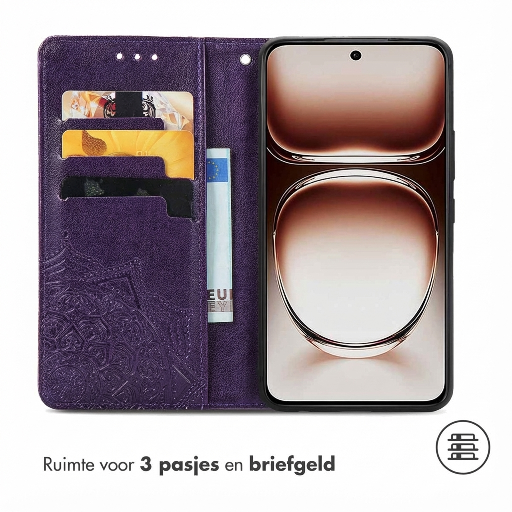Étui de téléphone violet avec fentes pour cartes et billet. Smartphone aux coins arrondis.