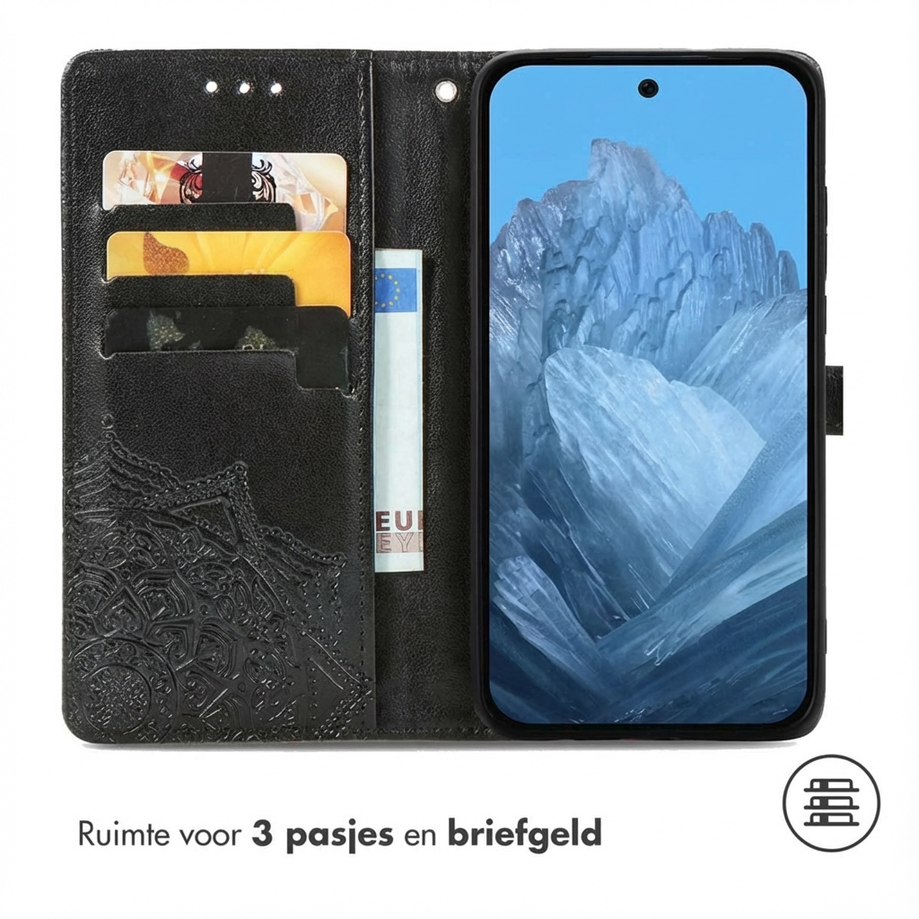 Étui de téléphone noir avec fentes pour cartes et poche à billets.
