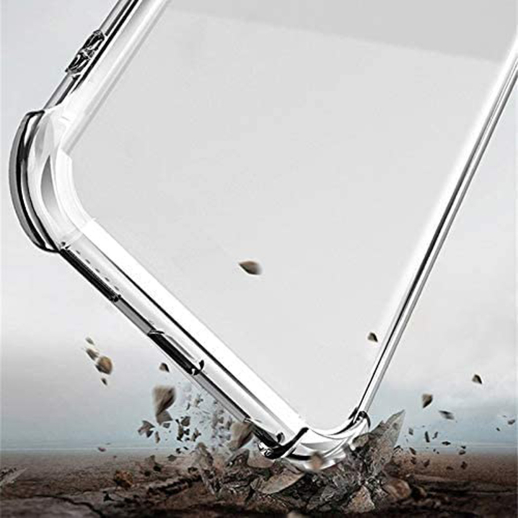 Il bordo di una cover trasparente per telefono cade su una superficie rocciosa.