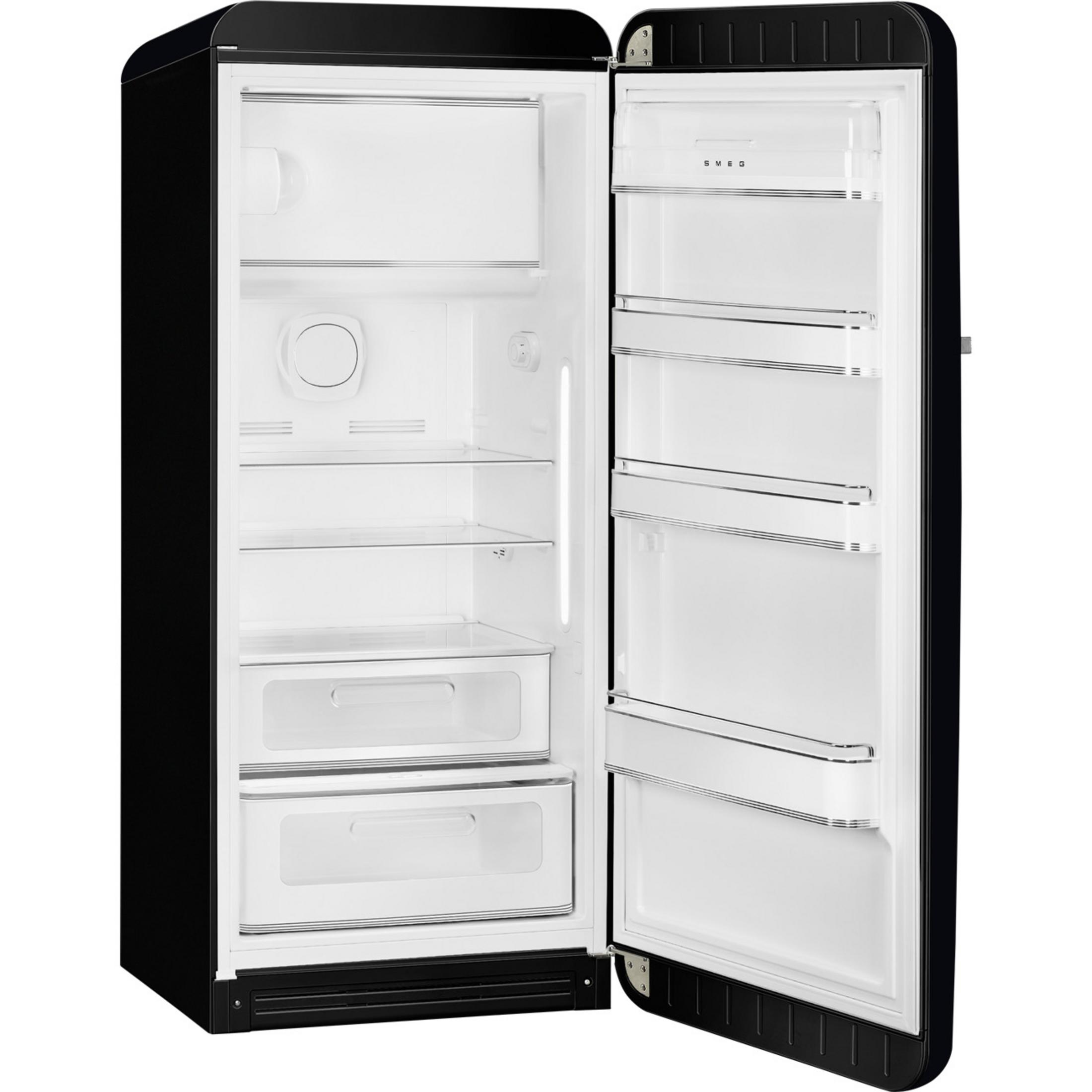 Ein offener schwarzer Kühlschrank mit weißen Einlegeböden und Schubladen.