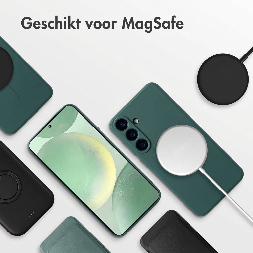 Groene en zwarte telefoonhoesjes met MagSafe-laders en een smartphone.
