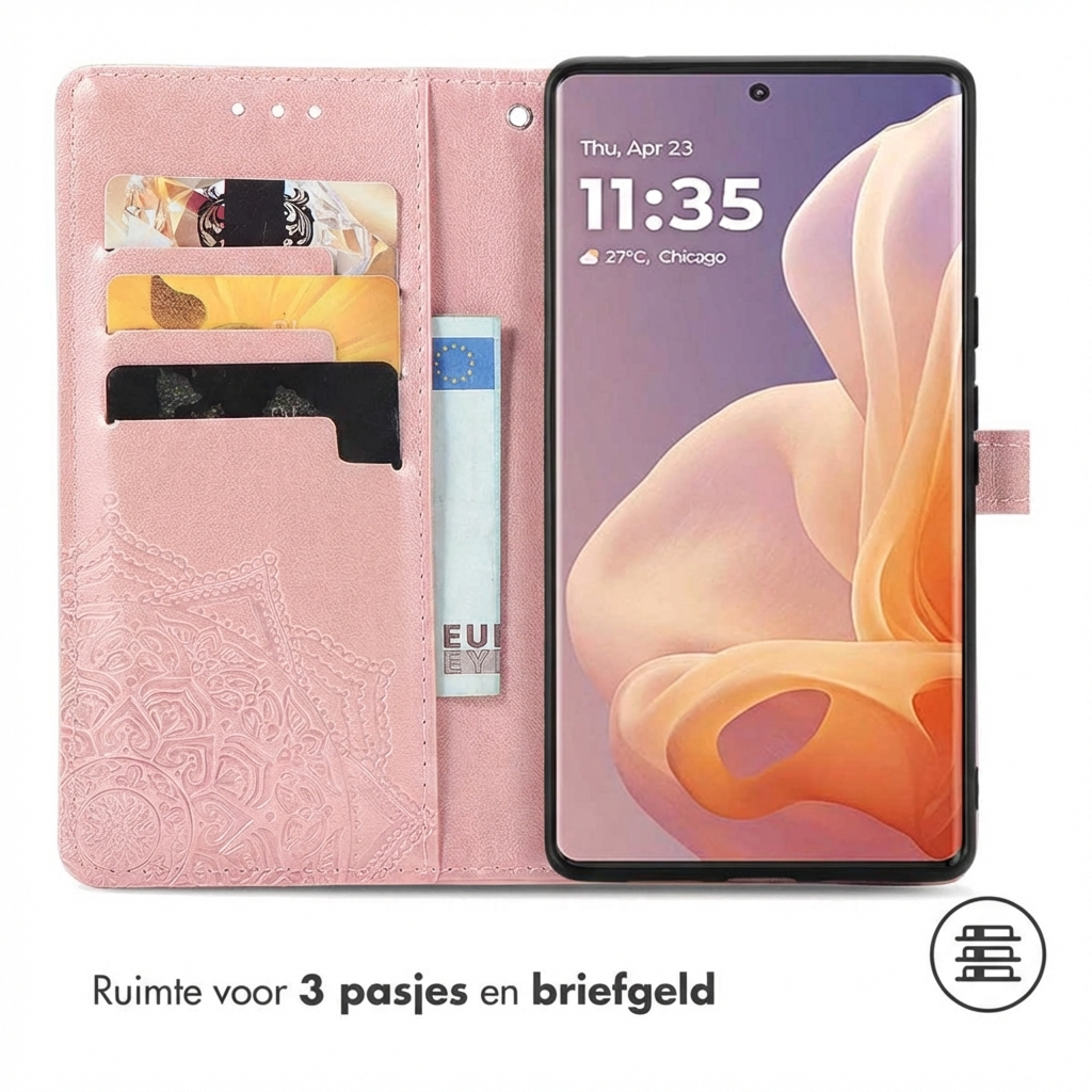 Una custodia rosa per telefono con slot per carte e una banconota.