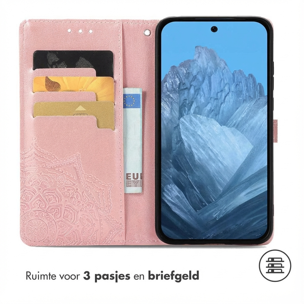 Roze telefoonhoes met kaarthouders en eurobiljet, smartphone met ijs-achtergrond.