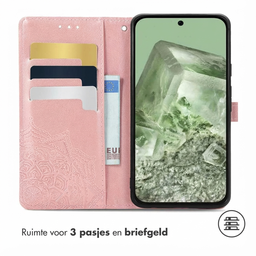 Roze telefoonhoes met kaarthouders en telefoonscherm met kristalafbeelding.