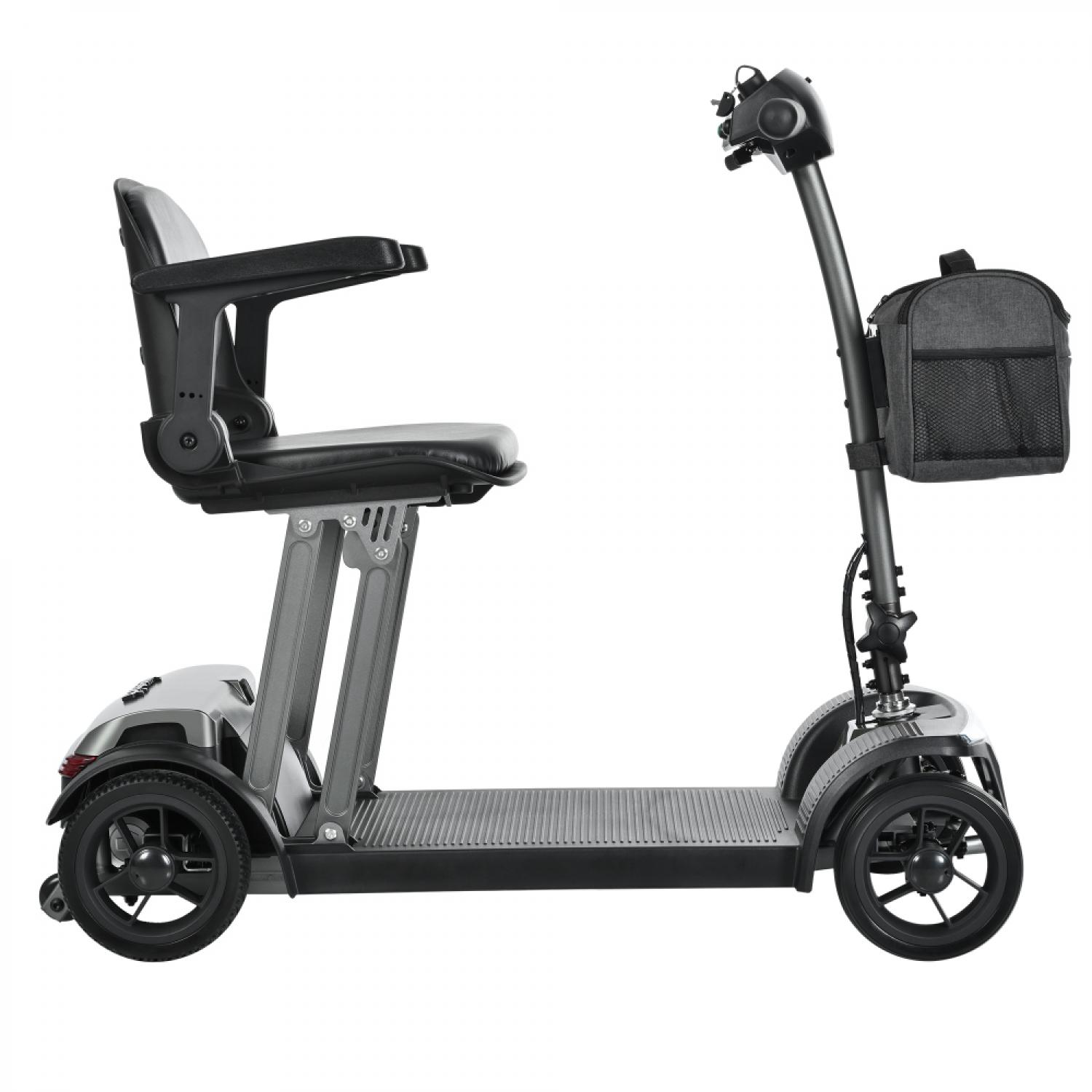 Ein grauer Elektroroller mit Sitz, Armlehnen, Lenker und einer Tasche.