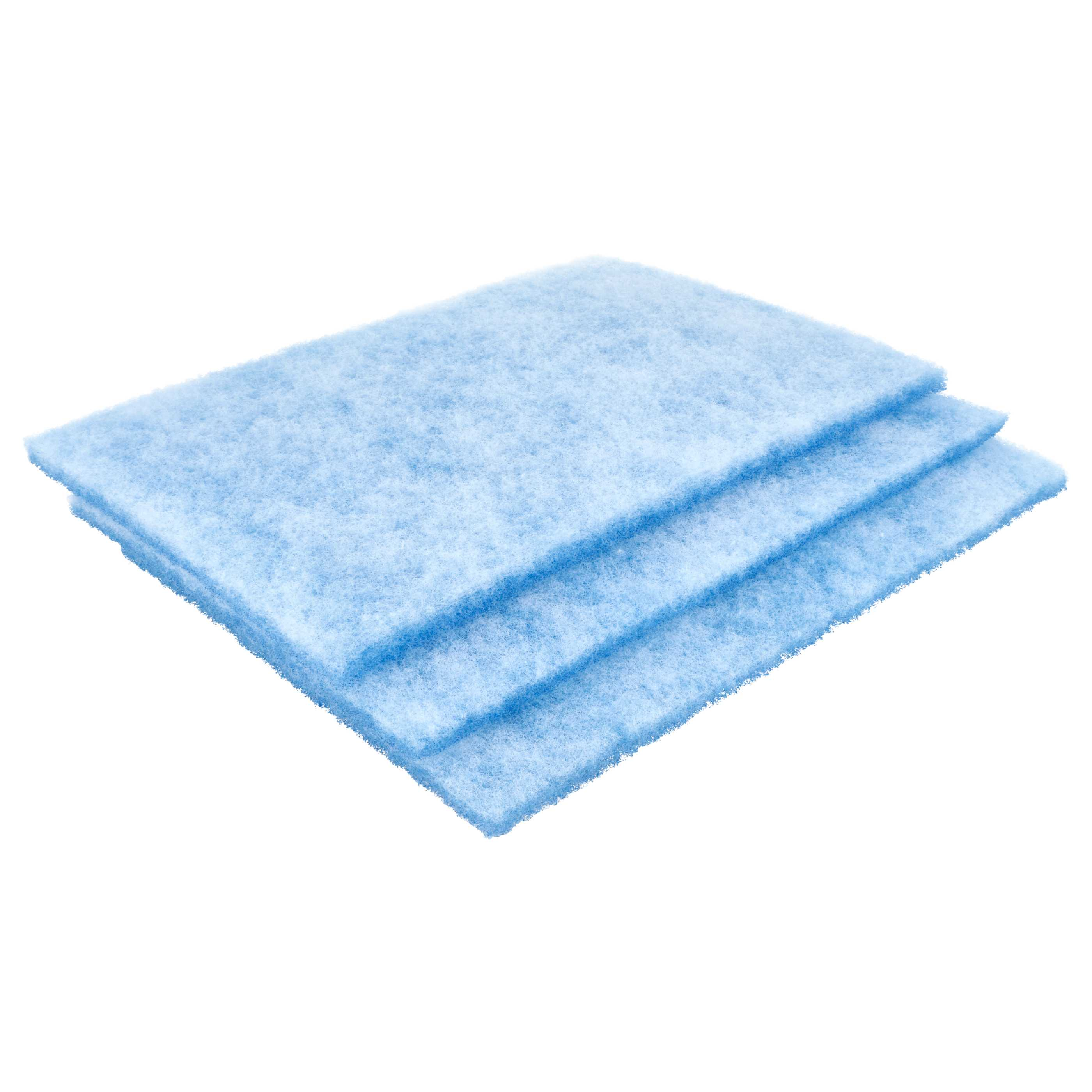 Drei blaue Reinigungspads liegen übereinander auf einem weißen Hintergrund.