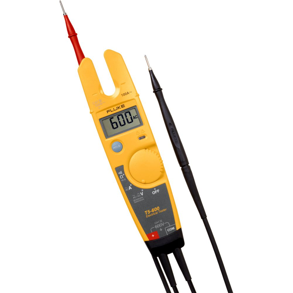 Ein gelbes Fluke T5-600 Strommessgerät mit einem digitalen Display, das 600 AC anzeigt.