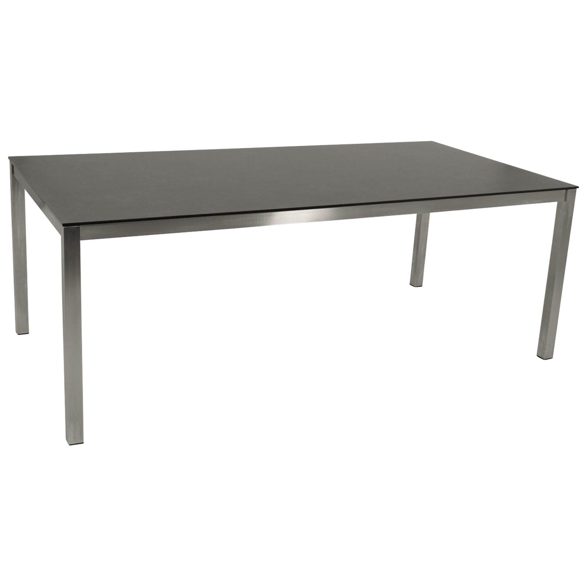 Ein rechteckiger Tisch mit einer schwarzen Glasplatte und silbernen Metallbeinen.