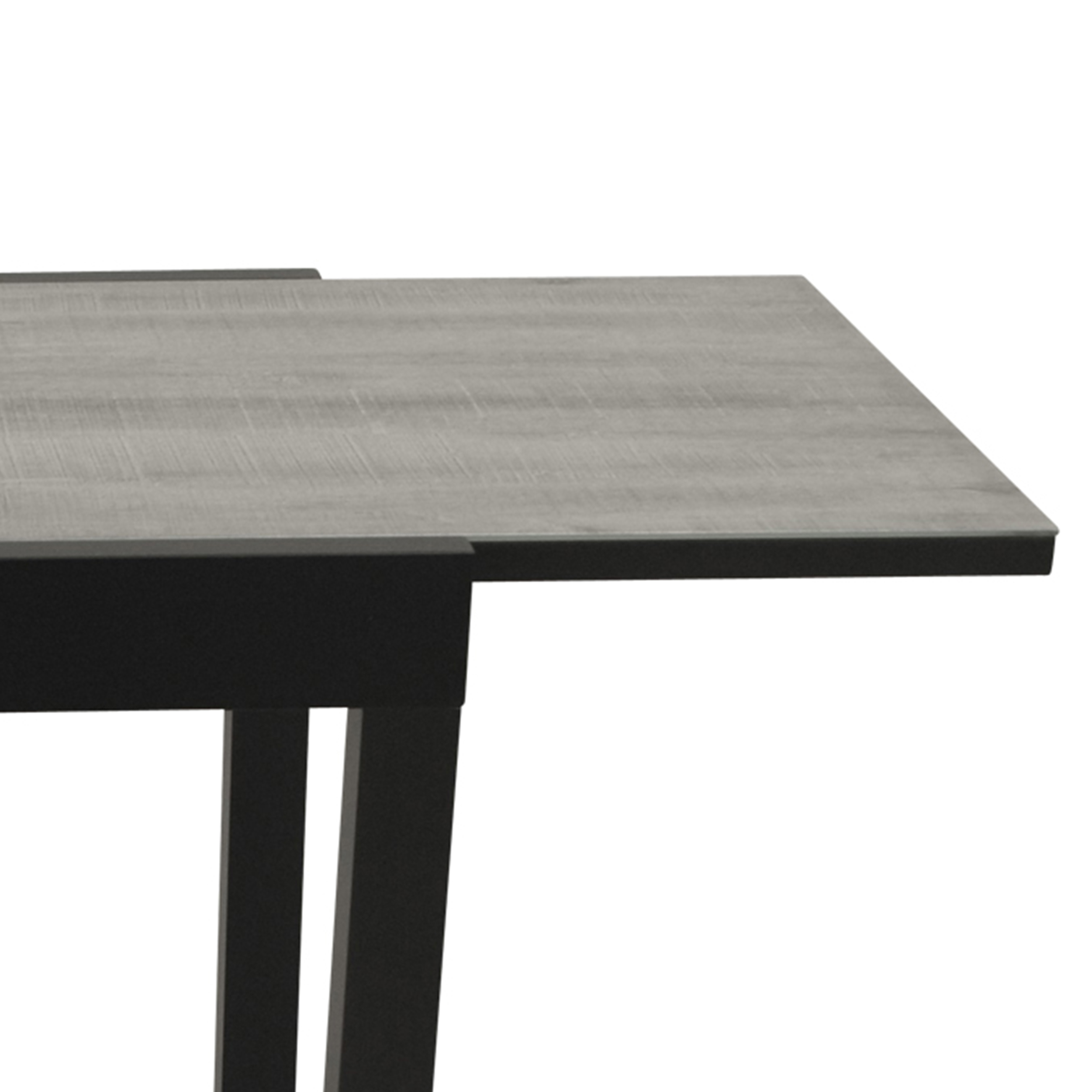 Grauer Holztisch mit schwarzen Beinen, Nahaufnahme.
