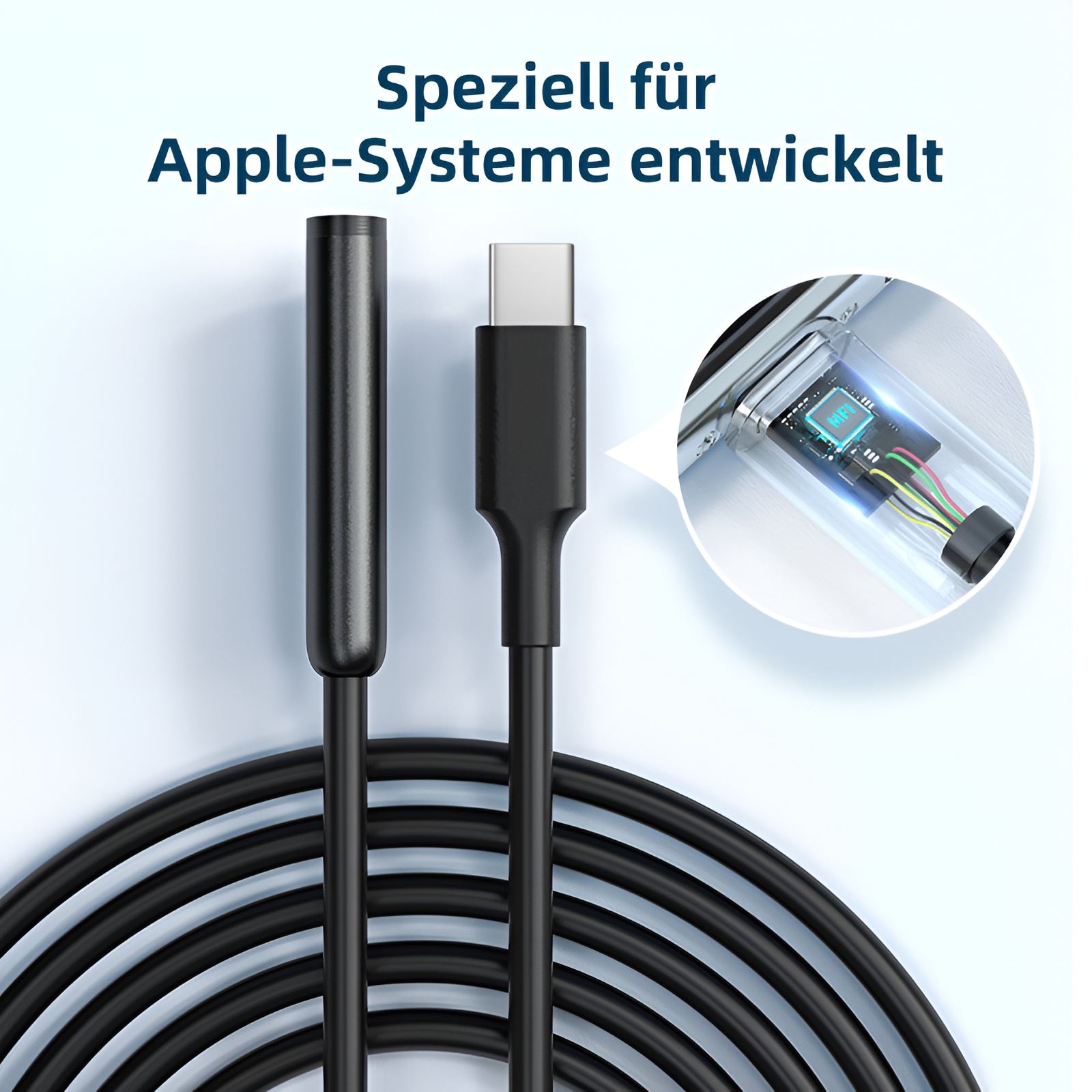 Schwarzes USB-C-Kabel mit 3,5-mm-Audiobuchse und Chip-Detailansicht.
