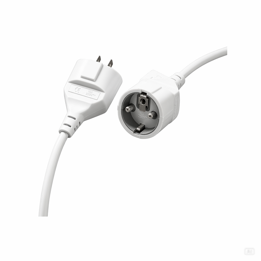 Un enchufe y un conector blancos sobre fondo blanco.