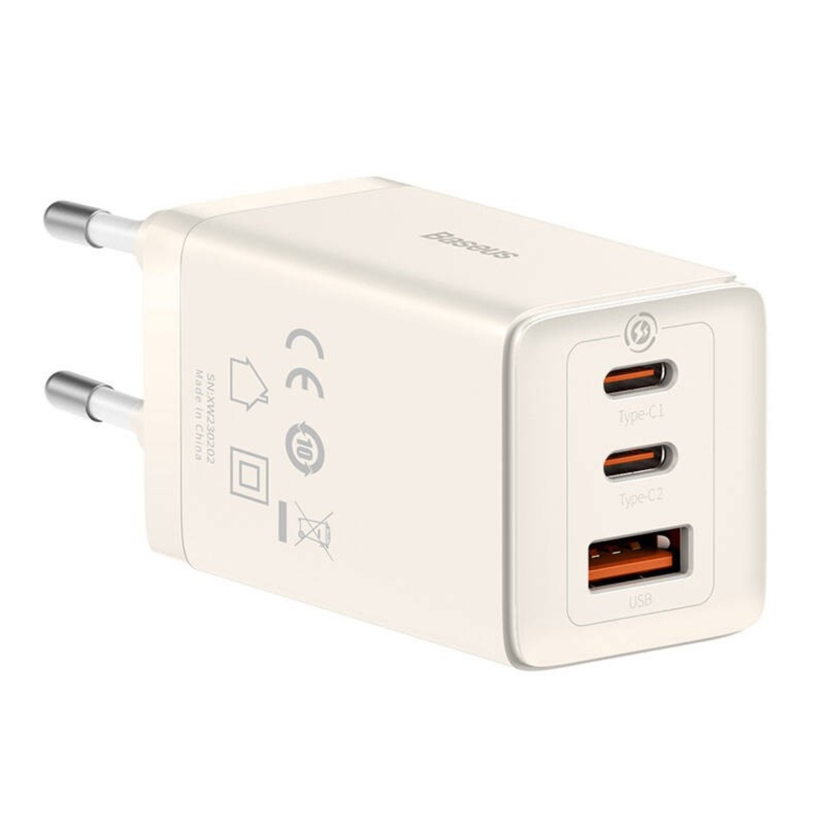 Caricatore Baseus bianco con due porte Type-C e una porta USB. Ha marchio CE.
